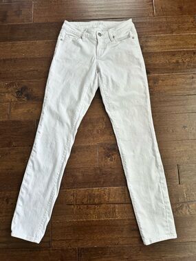 LOFT White Curvy Skinny Jeans